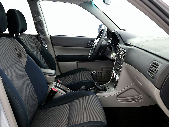 Subaru Forester Facelift AWD 2.0 116kW Tallina - foto 6