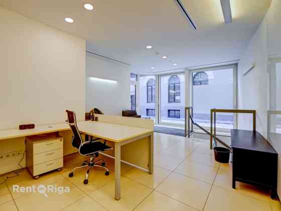 Современные офисные/торговые помещения в Старой Риге  Предлагаем в аренду Rīga