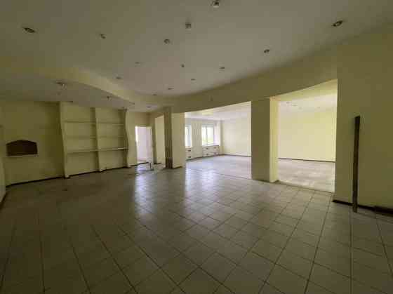 Telpas ražotnei ar PVD. Industriālas teritorijas bijušās ēdnīcas telpas.   Ieeja no pagalmas daļas,  Rīga