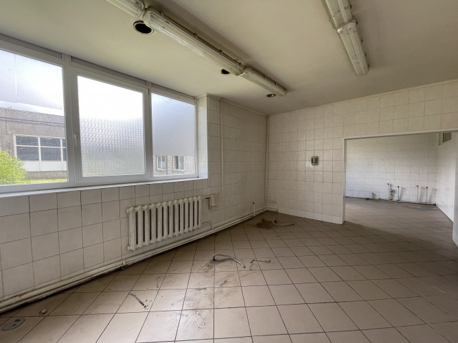 Telpas ražotnei ar PVD. Industriālas teritorijas bijušās ēdnīcas telpas.   Ieeja no pagalmas Rīga - foto 1