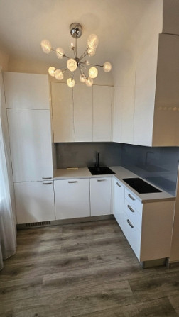 Dzīvoklis ar skatu uz Grīziņkalnu!  Saulains un mājīgs vienistabas dzīvoklis ar visu Rīga - foto 5