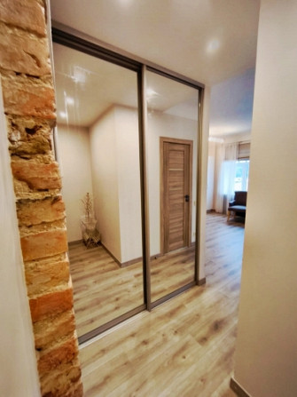 Dzīvoklis ar skatu uz Grīziņkalnu!  Saulains un mājīgs vienistabas dzīvoklis ar visu Rīga - foto 1