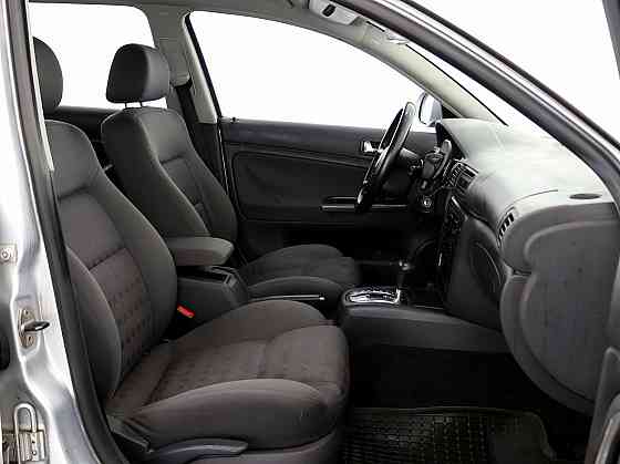 Volkswagen Passat Comfortline Facelift ATM 1.8 110kW Таллин