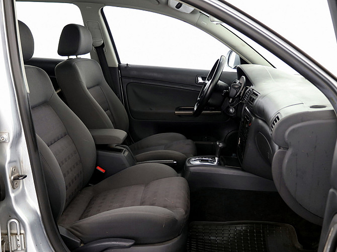 Volkswagen Passat Comfortline Facelift ATM 1.8 110kW Таллин - изображение 6