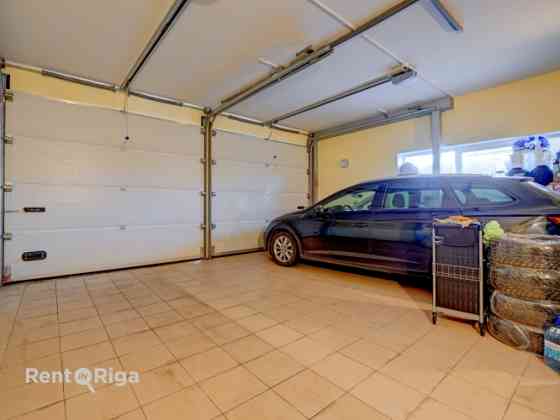 Просторная и многофункциональная семейная недвижимость в Плявниеках   Если вы Rīga