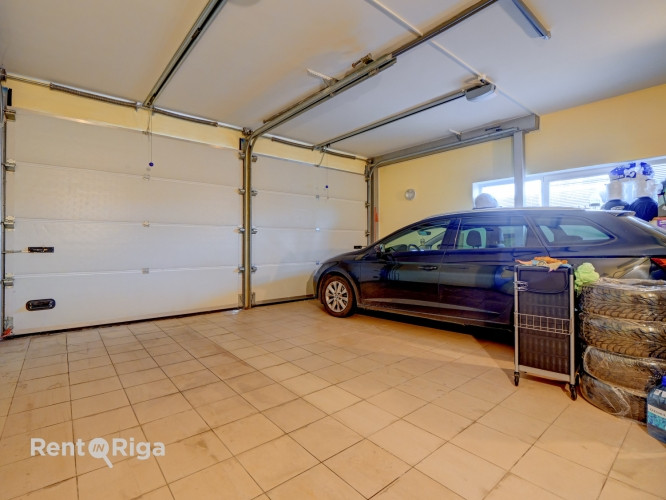 Plašs un daudzfunkcionāls ģimenes īpašums Pļavniekos.   Ja meklē privātmājas komfortu, Rīga - foto 3