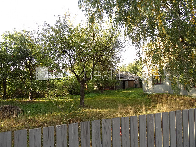 Fasādes māja, ķieģeļu mūra sienas, ieeja no ielas, mājā pieslēgta 3 fāžu Rīga - foto 9