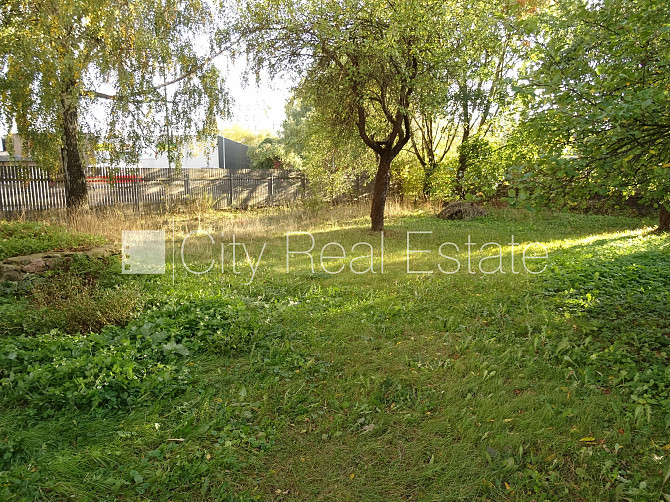 Fasādes māja, ķieģeļu mūra sienas, ieeja no ielas, mājā pieslēgta 3 fāžu Rīga - foto 18