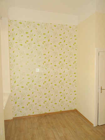 Fasādes māja, renovēta māja, ieeja no ielas, ir lifts, kāpņu telpa pēc kapitālā remonta, Rīga - foto 4