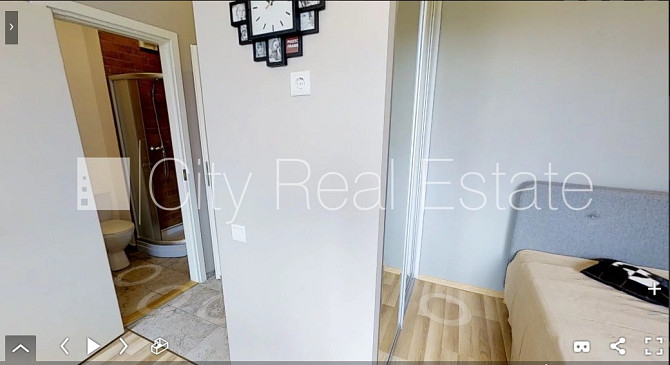 Renovēta māja, labiekārtota apzaļumota teritorija, vieta automašīnai, studio tipa, virtuve Rīga - foto 4