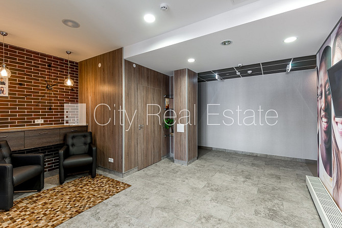 Renovēta māja, labiekārtota apzaļumota teritorija, kāpņu telpa pēc kapitālā remonta, Rīga - foto 18