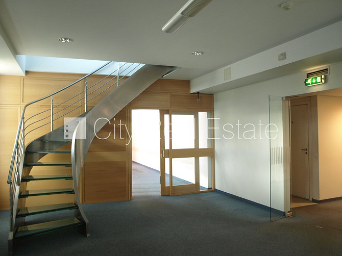 Fasādes māja, viena kvadrātmetra apsaimniekošanas maksa mēnesī  3,3 EUR, slēgts pagalms, Rīga - foto 6