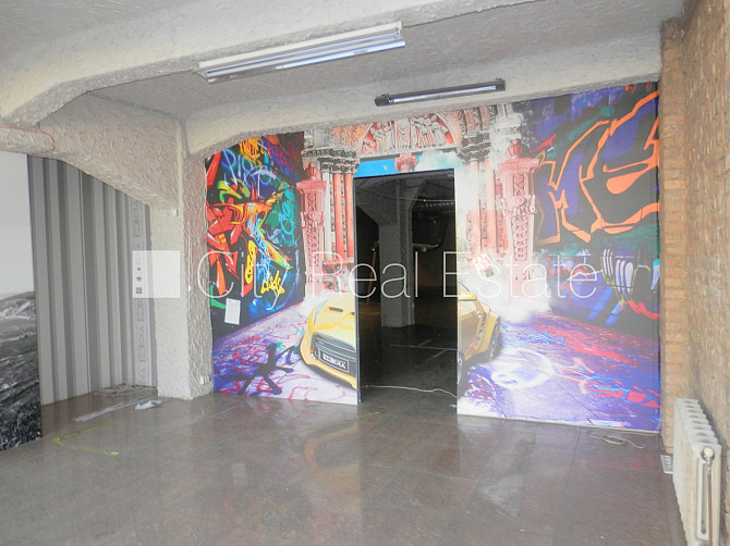 Fasādes māja, slēgts pagalms, vieta vairākām automašīnām, apsargāts pagalms, objektu Rīga - foto 5