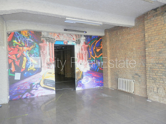 Fasādes māja, slēgts pagalms, vieta vairākām automašīnām, apsargāts pagalms, objektu Rīga - foto 6