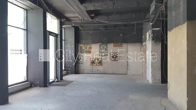 Fasādes māja, renovēta māja, ieeja no ielas, logi vērsti uz ielas pusi, gaisa ventilācijas Rīga - foto 8