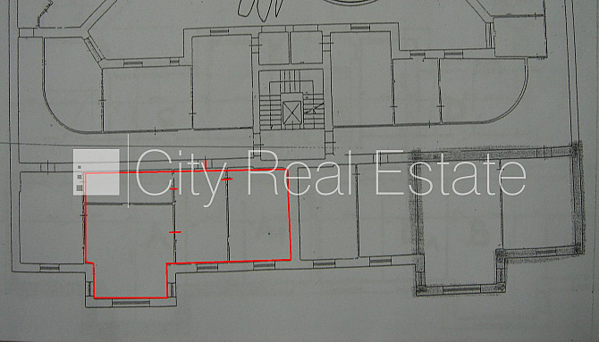 Fasādes māja, restaurēta māja, ieeja no ielas un pagalma, ir lifts, istabas izolētas, viena Rīga - foto 9