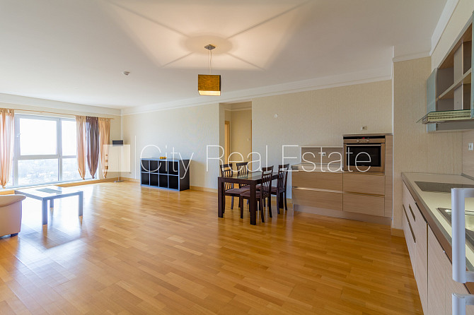 Projekts - Panorama Plaza, jaunceltne, labiekārtota apzaļumota teritorija, iespēja nomāt Rīga - foto 1