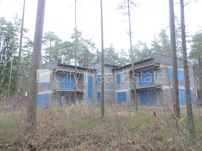 Таунхаус, новостройка, территория обнесена деревянным забором, охраняемая Юрмала - изображение 7