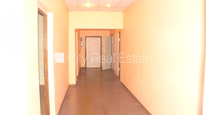 Slēgta teritorija, iežogota teritorija ar betona paneļu sētu, iebrauktuves vārtu augstums 4 m, Rīga - foto 14