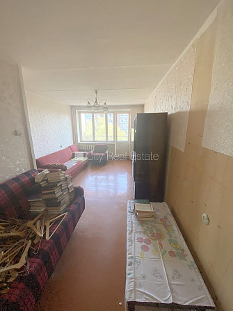 Земля в собственности, фасадный дом, вход со двора, лифт, лестничная клетка после Рига - изображение 2