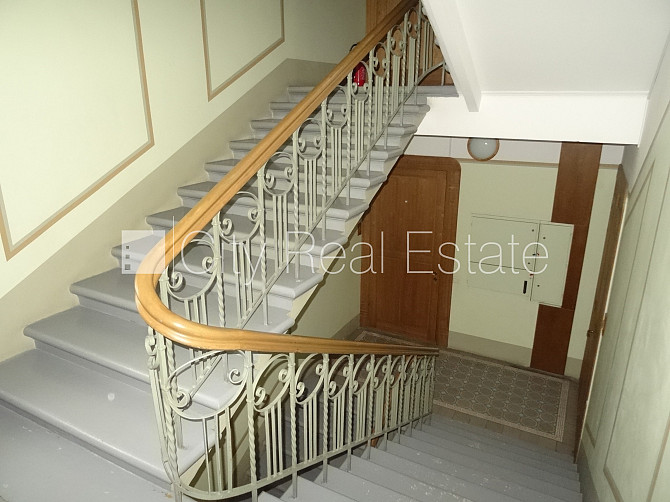 Fasādes māja, renovēta māja, slēgts pagalms, ir lifts, kāpņu telpa pēc kapitālā remonta, Rīga - foto 20