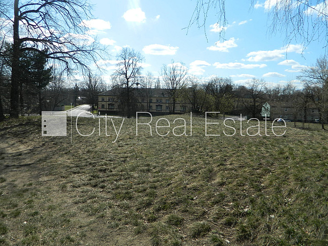 Iespējama mazstāvu apbūve, atļauts būvēt trīs stāvu ēku, atļauts būvēt četru stāvu Rīga - foto 13