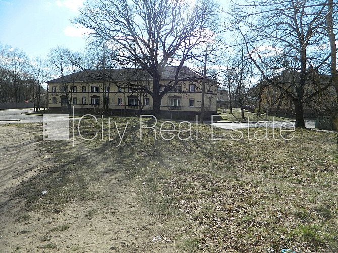 Iespējama mazstāvu apbūve, atļauts būvēt trīs stāvu ēku, atļauts būvēt četru stāvu Rīga - foto 8