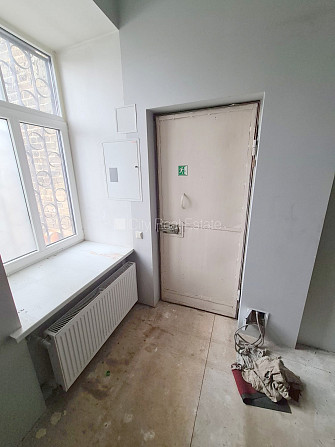 Fasādes māja, pagrabstāvā pieejama noliktava, vieta automašīnai, ieeja no ielas, ieeja no Rīga - foto 10