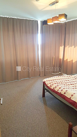 Projekts - Panorama Plaza, jaunceltne, slēgta teritorija, ieeja no ielas, ir lifts, logi vērsti Rīga - foto 16