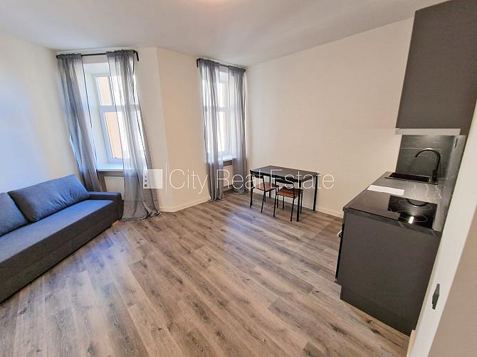 Projekts - Matīsa 38, pagalma ēka, renovēta māja, labiekārtots apzaļumots pagalms, ieeja no Rīga - foto 4