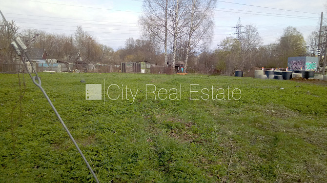 Iespējama mazstāvu apbūve, atļauts būvēt vienstāvu ēku, atļauts būvēt divu stāvu ēku, Rīga - foto 2