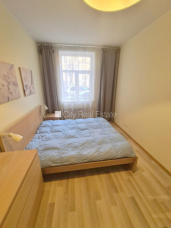 Pagalma ēka, renovēta māja, slēgts pagalms, iespēja nomāt autostāvvietu, ieeja no pagalma, Rīga - foto 7