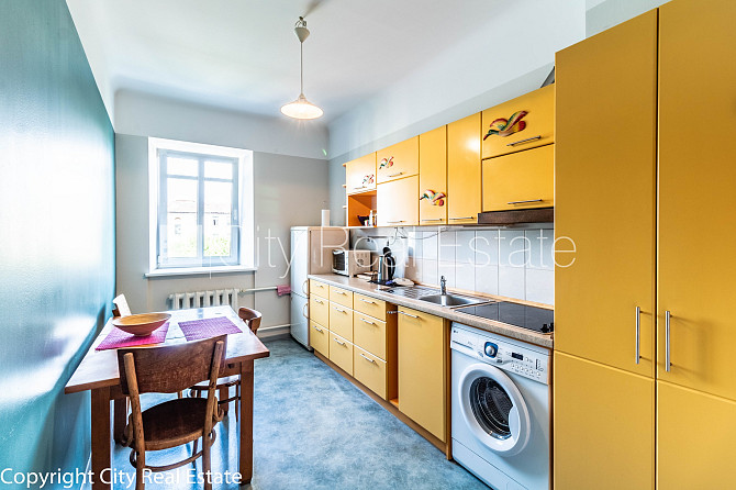 Fasādes māja, renovēta māja, slēgts pagalms, ieeja no ielas, kāpņu telpa pēc kosmētiskā Rīga - foto 1