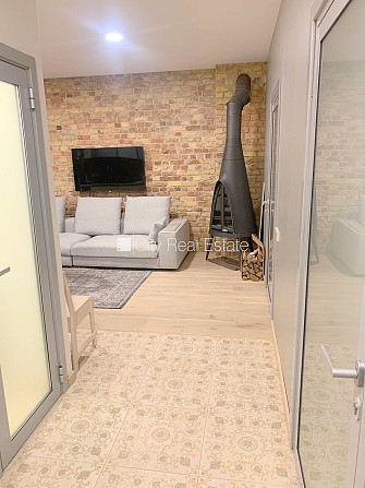 Projekts - Strēlnieku 13, pagalma ēka, renovēta māja, ieeja no ielas, kāpņu telpa pēc Rīga - foto 7