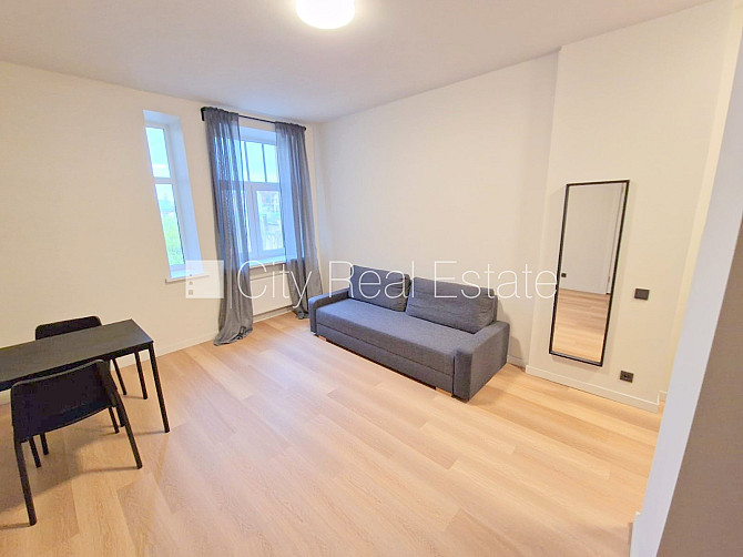 Projekts - Matīsa 38, pagalma ēka, renovēta māja, labiekārtots apzaļumots pagalms, ieeja no Rīga - foto 6