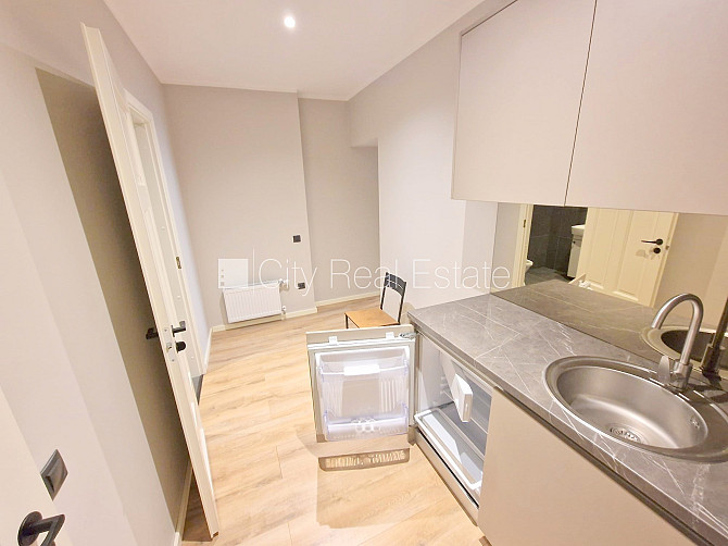 Pagalma ēka, renovēta māja, slēgts pagalms, ieeja no ielas un pagalma, logi vērsti uz ielas Rīga - foto 8