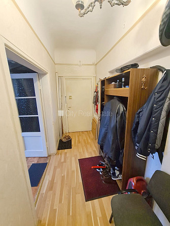 Земля в собственности, фасадный дом, закрытый двор, место для машины, вход со Рига - изображение 19