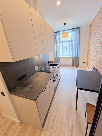 Projekts - Matīsa 38, fasādes māja, renovēta māja, labiekārtots apzaļumots pagalms, ieeja no Rīga - foto 16