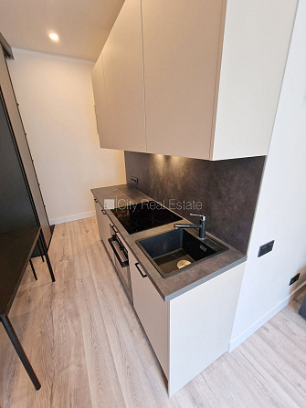 Projekts - Matīsa 38, fasādes māja, renovēta māja, labiekārtots apzaļumots pagalms, ieeja no Rīga - foto 12