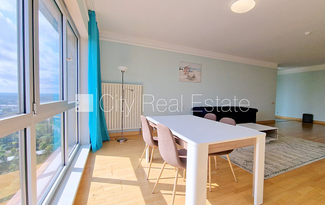 Jaunceltne, slēgta teritorija, teritorijas iebrauktuves vārti aprīkoti ar automatizētu Rīga - foto 5