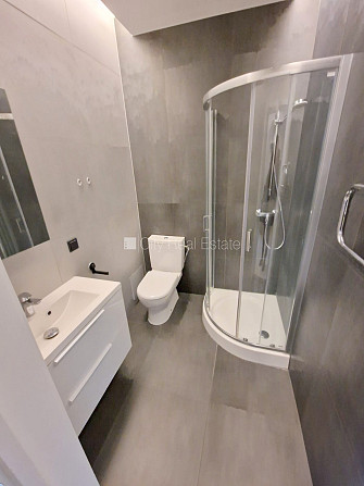 Fasādes māja, renovēta māja, slēgts pagalms, ieeja no ielas un pagalma, ir lifts, kāpņu Rīga - foto 10