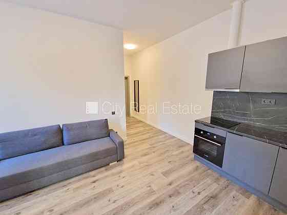 Проект - Matīsa 38 (Матиса 38), дом во дворе, реновированный дом, закрытый двор, вход с Rīga