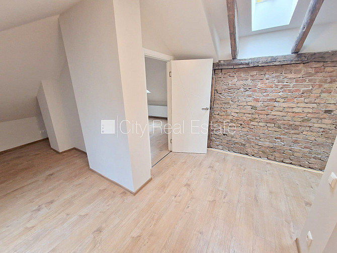 Pagalma ēka, renovēta māja, slēgts pagalms, ieeja no ielas un pagalma, mansards, ir lifts, Rīga - foto 4