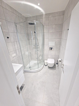 Fasādes māja, renovēta māja, slēgts pagalms, iežogota teritorija, vieta automašīnai, ieeja Rīga - foto 15