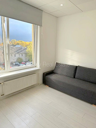 Fasādes māja, renovēta māja, slēgts pagalms, iežogota teritorija, ieeja no ielas, ir lifts, Rīga - foto 2