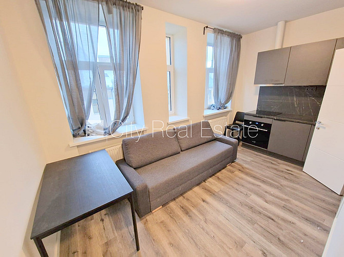 Pagalma ēka, renovēta māja, slēgts pagalms, apsargāts pagalms, ieeja no ielas un pagalma, Rīga - foto 11