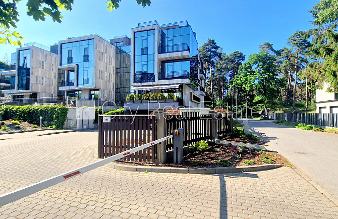 Projekts - Astra House, zeme īpašumā, jaunceltne, pagalma māja, labiekārtota apzaļumota Jūrmala - foto 1