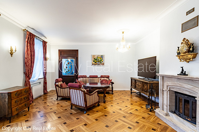 Zeme īpašumā, fasādes māja, mainīts Jumta segums, viena kvadrātmetra apsaimniekošanas maksa Rīga - foto 2