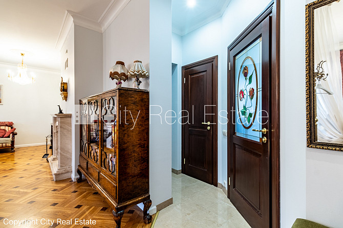 Zeme īpašumā, fasādes māja, mainīts Jumta segums, viena kvadrātmetra apsaimniekošanas maksa Rīga - foto 8