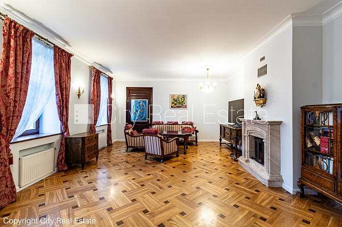 Zeme īpašumā, fasādes māja, mainīts Jumta segums, viena kvadrātmetra apsaimniekošanas maksa Rīga - foto 1